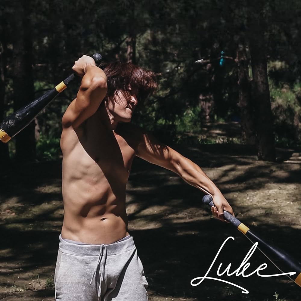 Amazon | CLUBBELL クラブベル エクスクルーシブルークLukeが